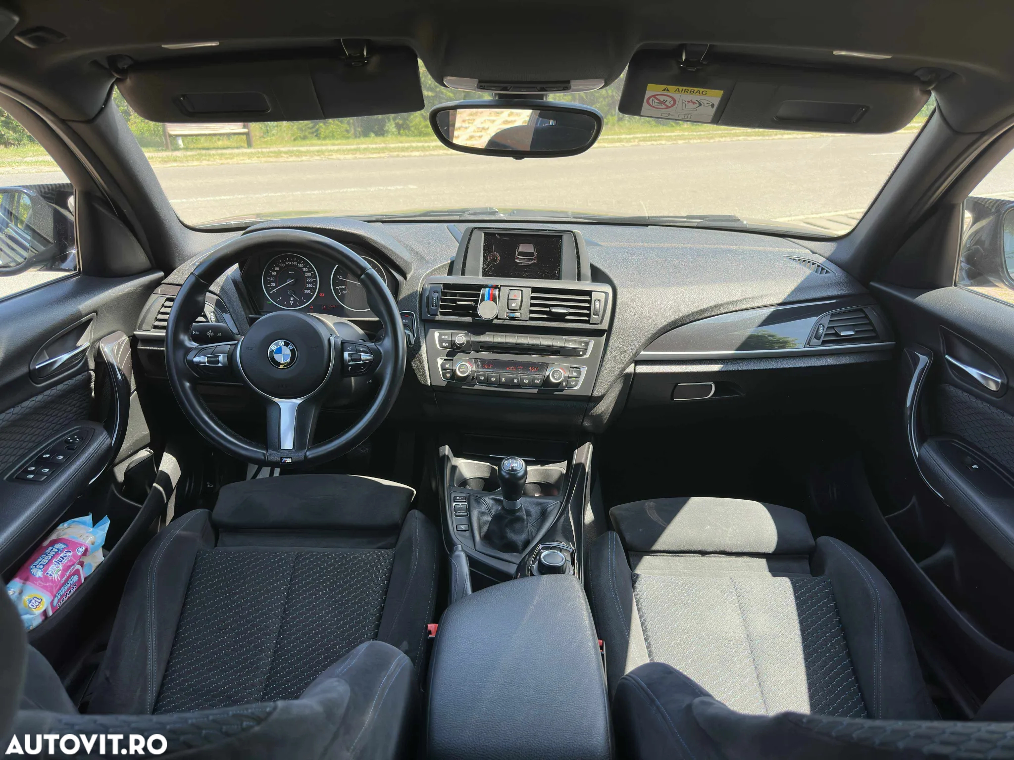 BMW Seria 1 116i - 8