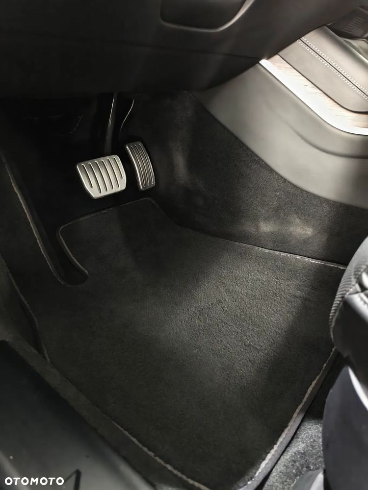 Tesla Model S Long Range AWD - 14