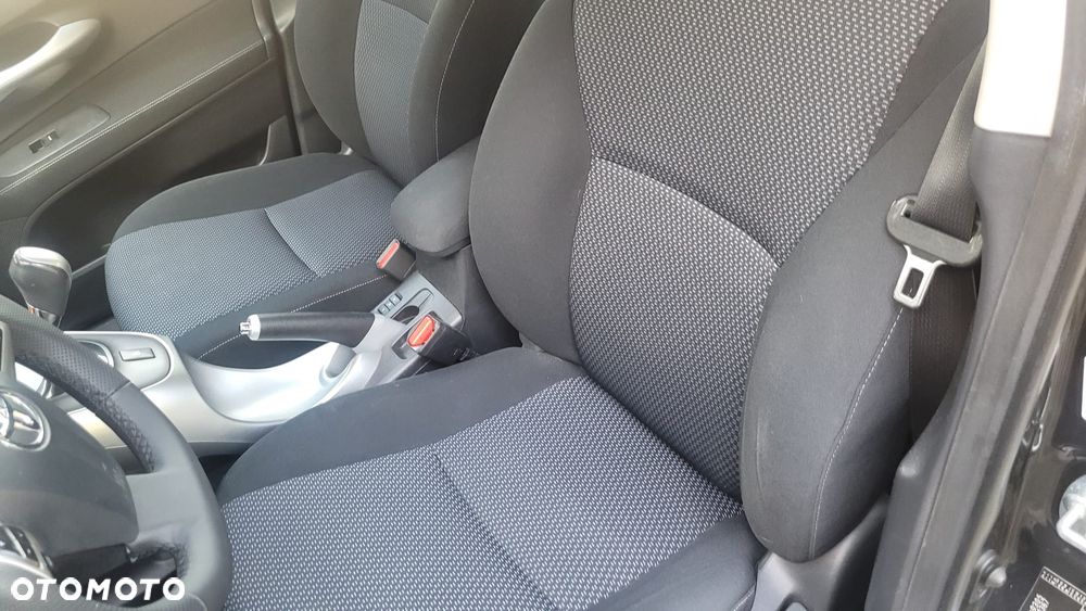 Toyota Auris 1.4 D-4D Premium MM - 28