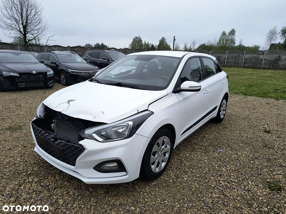 Hyundai i20 - 3