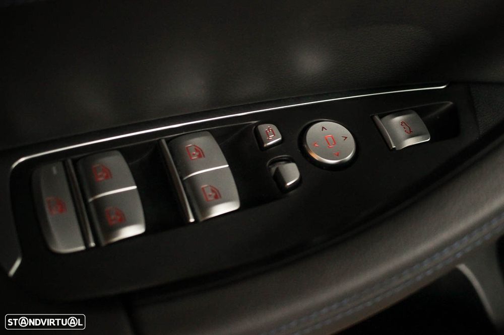 BMW iX3 M Sport Impressive - 11