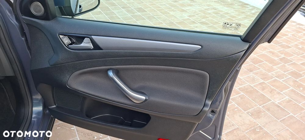 Ford Mondeo 1.6 Eco Boost Trend - 20