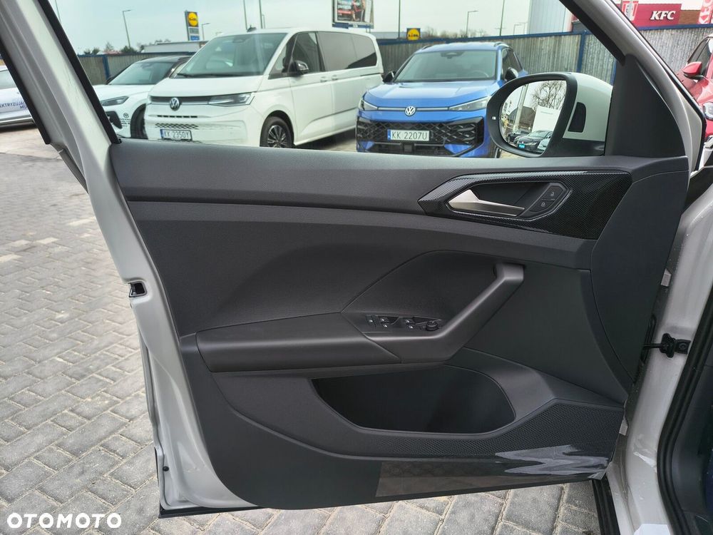 Volkswagen T-Cross 1.0 TSI Life Plus DSG - 11