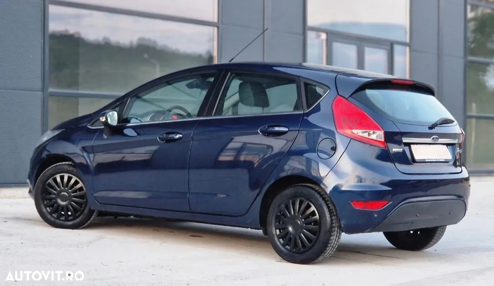 Ford Fiesta 1.6 TDCi DPF Titanium - 7