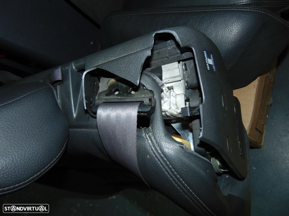 Volvo V70 bancos - 17