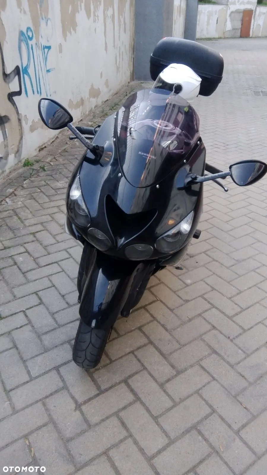 Kawasaki ZZR - 4