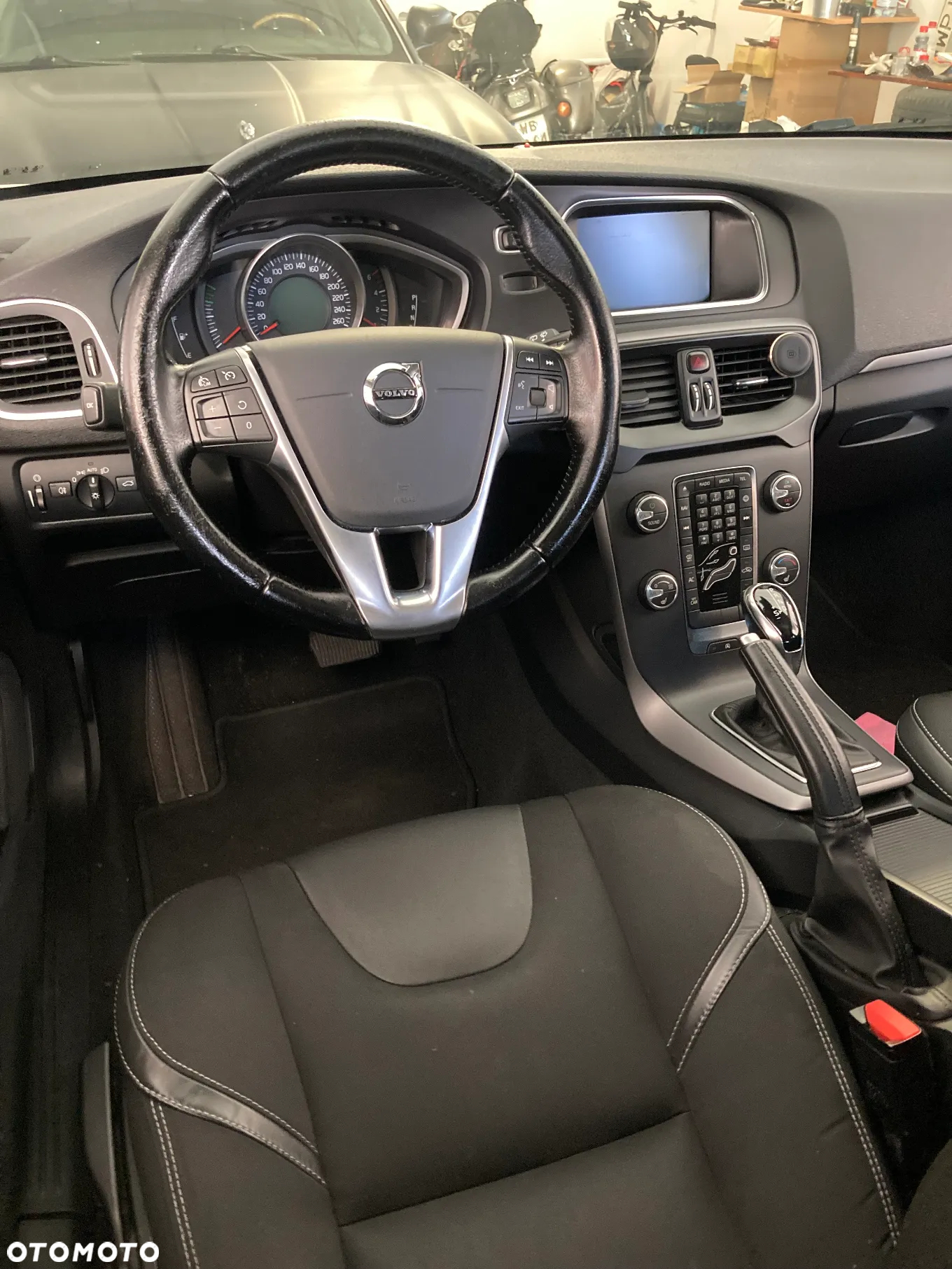 Volvo V40 D2 Geartronic Summum - 15