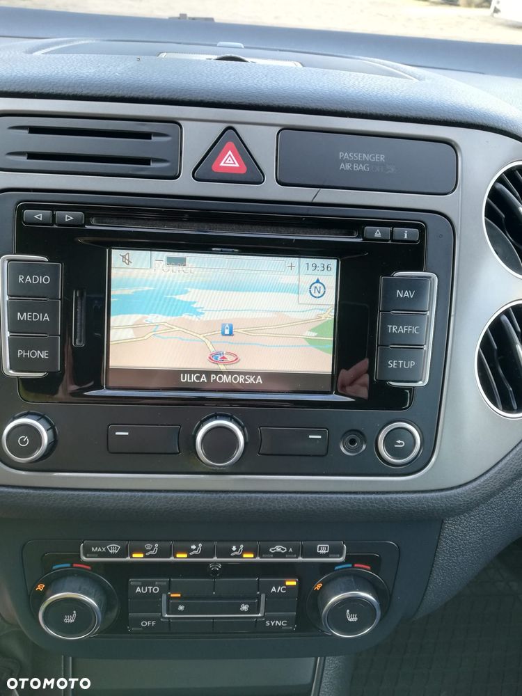Volkswagen Golf Plus 1.6 TDI DPF BlueMotion Technology DSG Life - 16