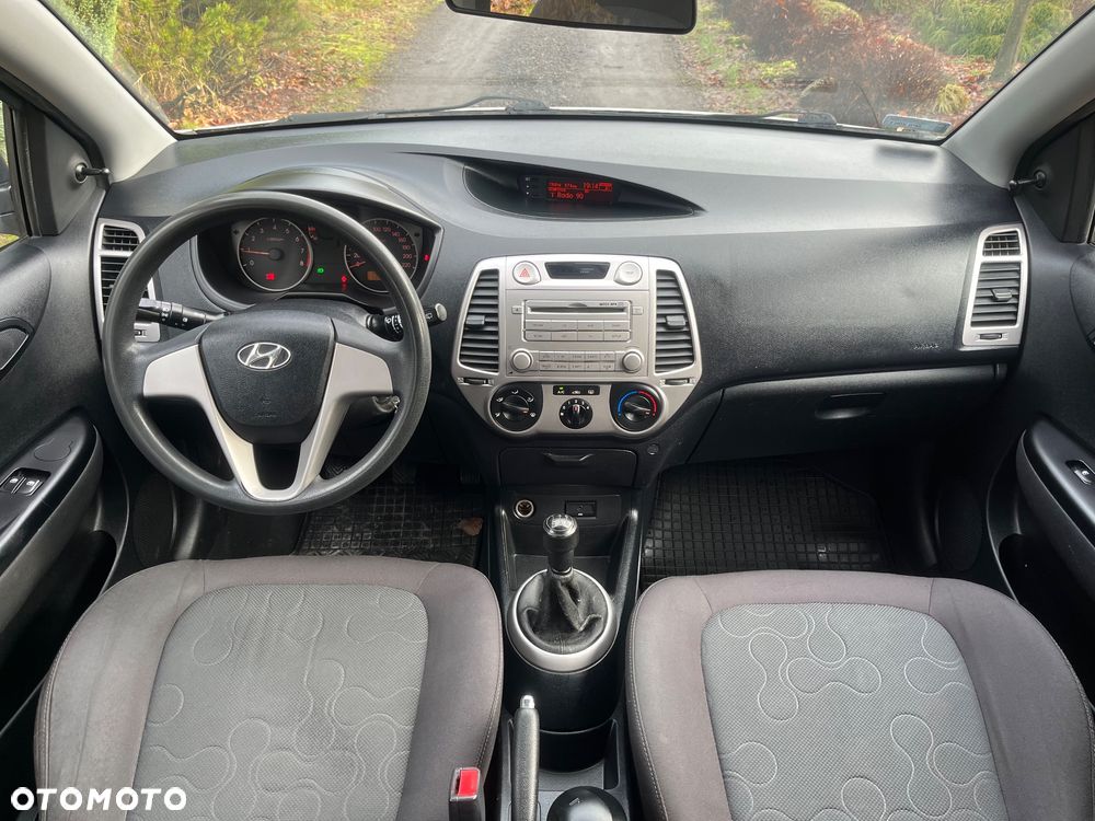 Hyundai i20 1.2 Comfort - 11