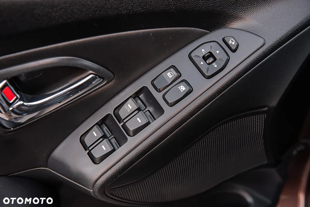 Hyundai ix35 2.0 4WD Premium - 17