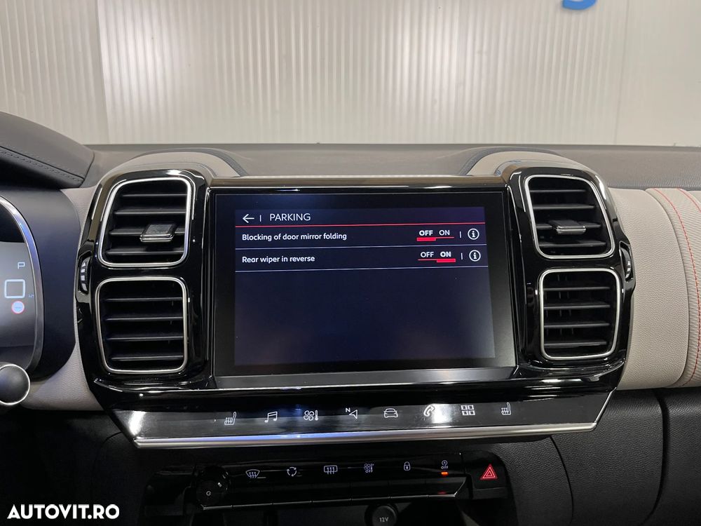 Citroën C5 Aircross 1.6 PureTech S&S EAT8 Shine - 23