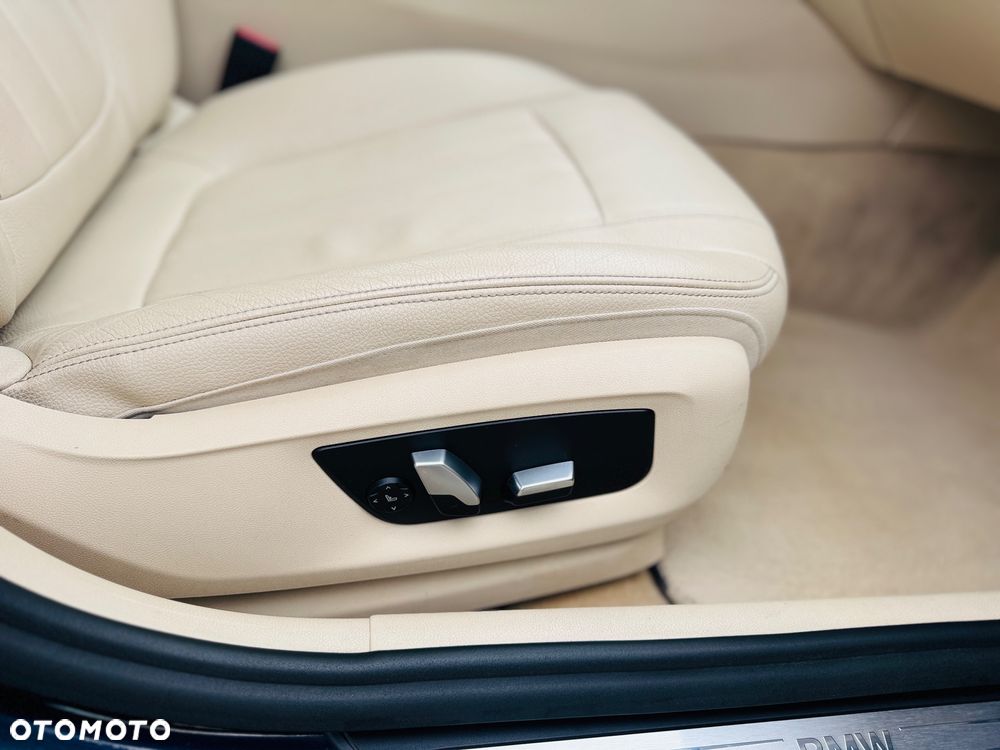 BMW Seria 5 520d Luxury Line sport - 18