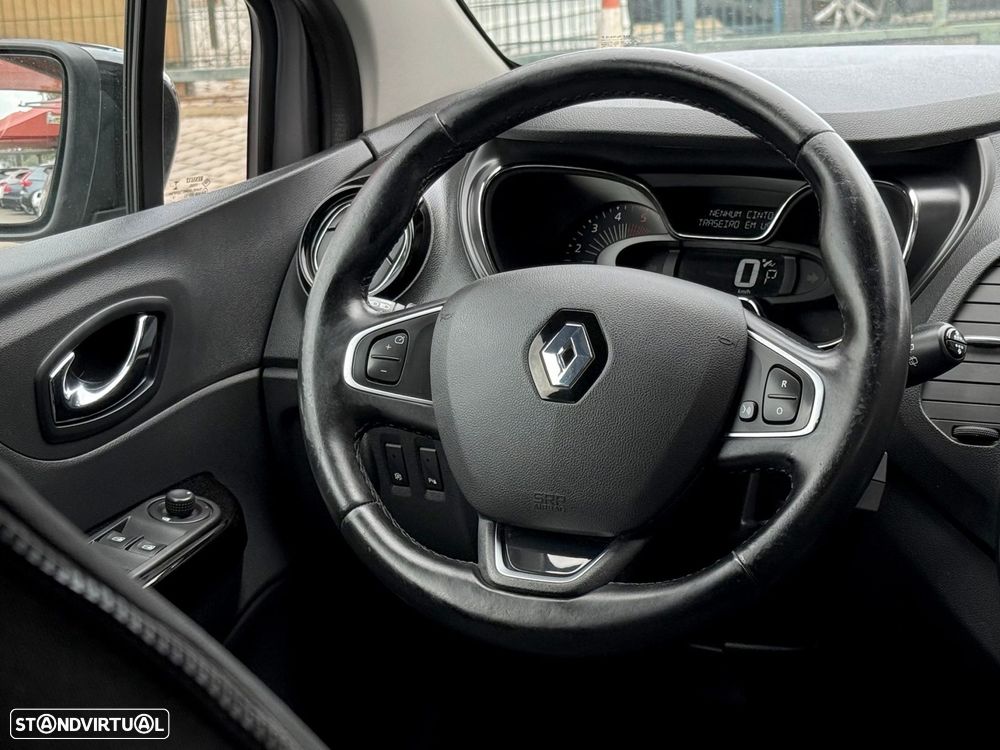 Renault Captur 1.5 dCi Exclusive EDC - 9