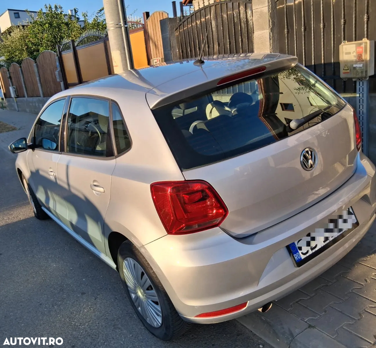 Volkswagen Polo 1.4 TDI (Blue Motion Technology) Comfortline - 3