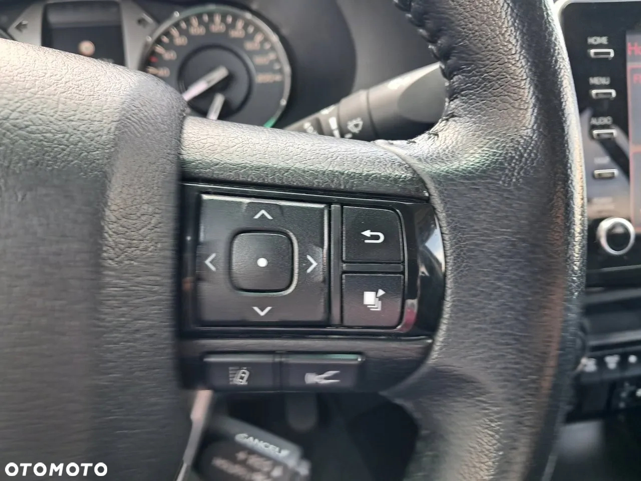 Toyota Hilux 2.8 D-4D Double Cab SR5 4x4 - 18