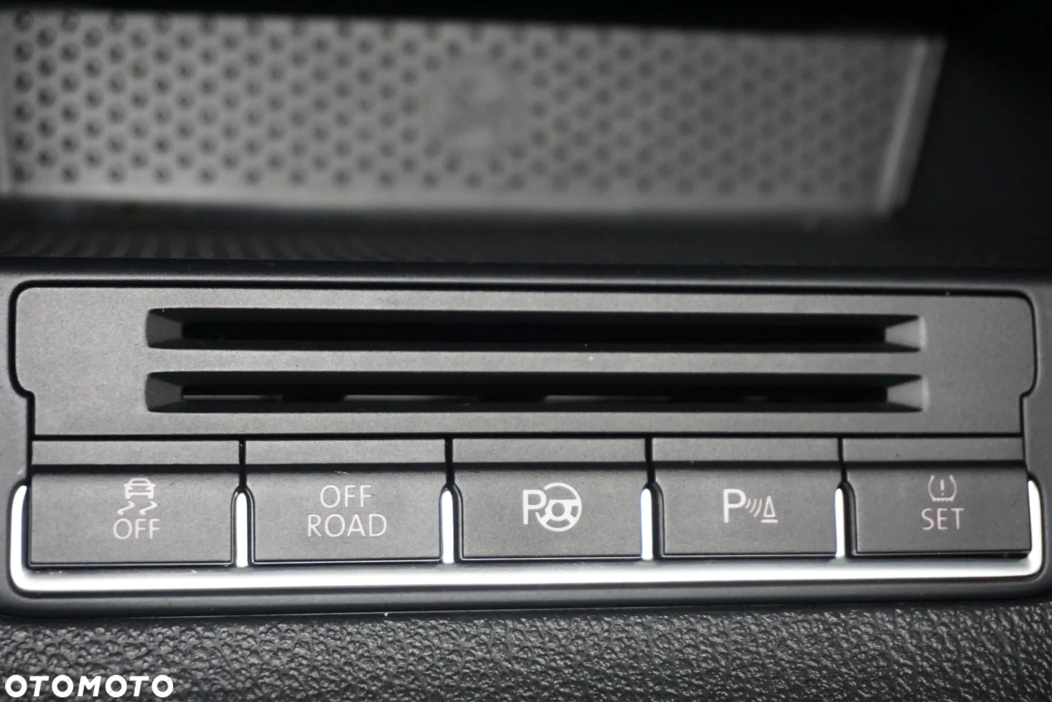 Volkswagen Tiguan 2.0 TDI 4Mot Sport DSG - 32