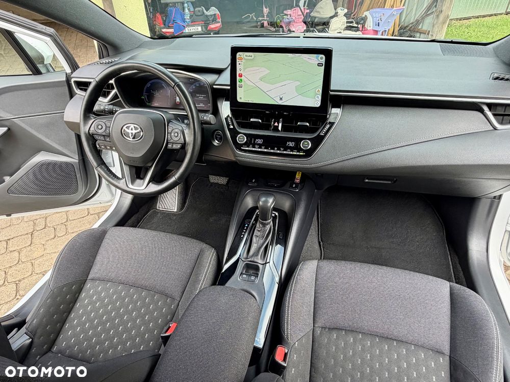 Toyota Corolla 1.8 Hybrid Comfort - 27