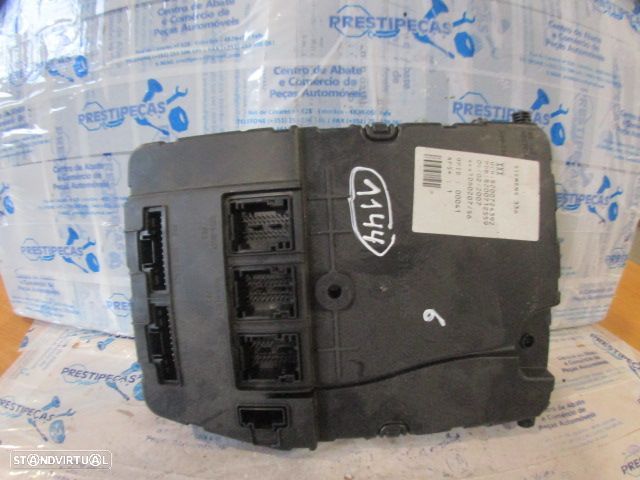 Caixa Fusiveis 8200724392 8200712559 RENAULT MEGANE 2 BREAK FASE 2 2007 1.5DCI 105CV 5P CINZA ORIGINAL SIEMENS - 1