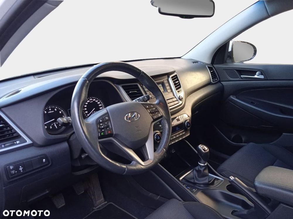 Hyundai Tucson 1.6 GDi Comfort 2WD - 14