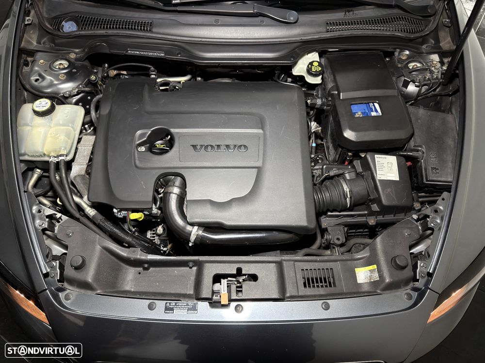 Volvo C30 1.6 D R-Design - 23