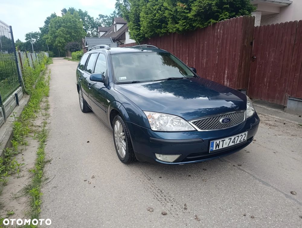 Ford Mondeo 1.8 Ambiente - 1