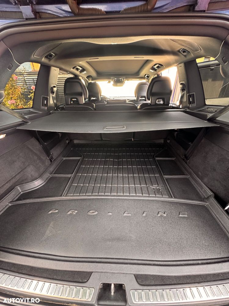 Volvo XC 90 T6 AWD R-Design - 24