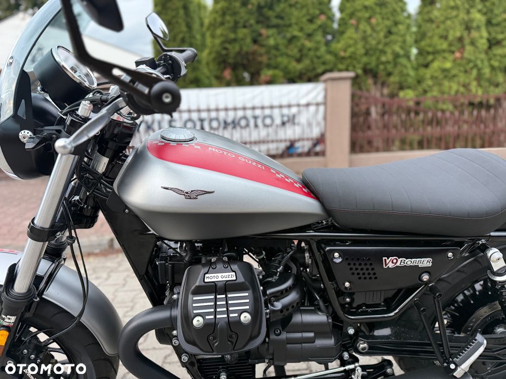 Moto Guzzi V9 - 21