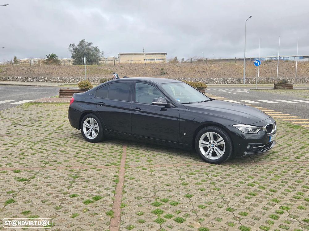 BMW 330 e iPerformance Advantage - 6