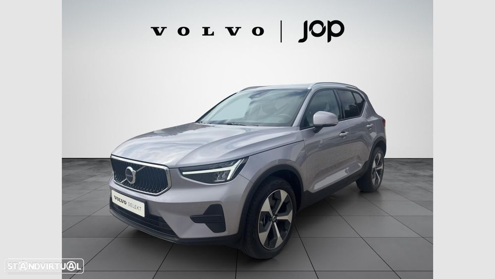Volvo XC 40 2.0 B3 Plus Dark - 2