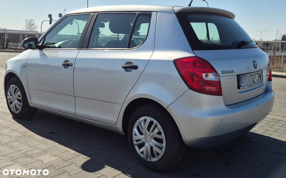 Skoda Fabia - 8