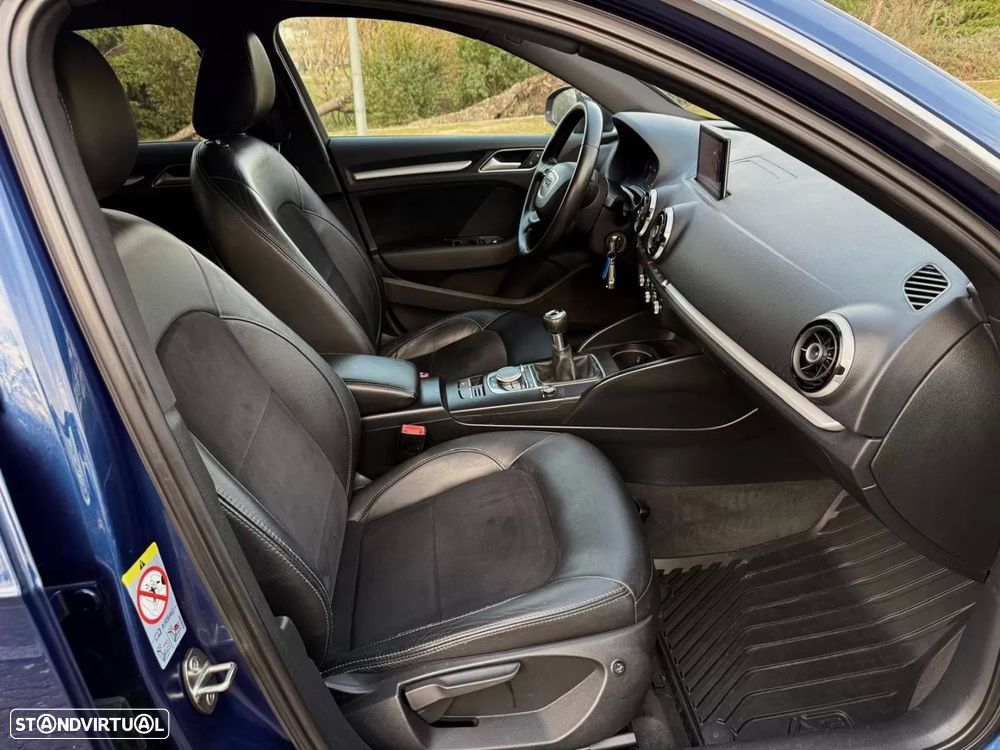Audi A3 Sportback 1.6 TDI ultra Attraction - 11