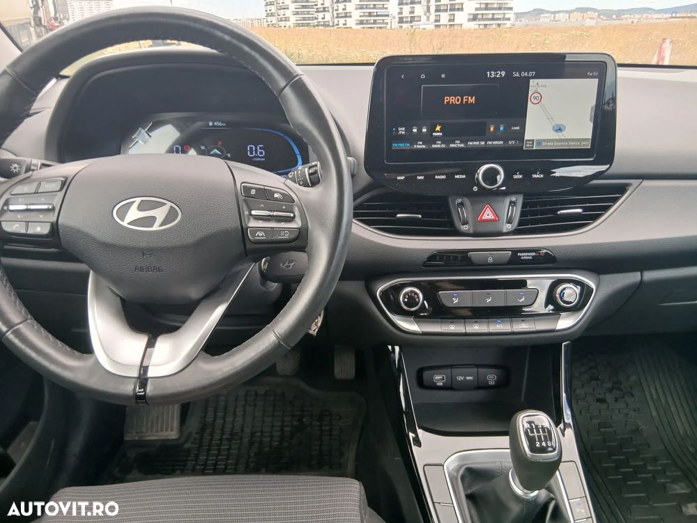 Hyundai i30 1.5 96CP M/T Comfort - 7