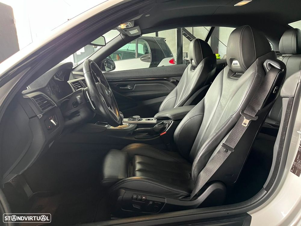 BMW M4 Auto - 52