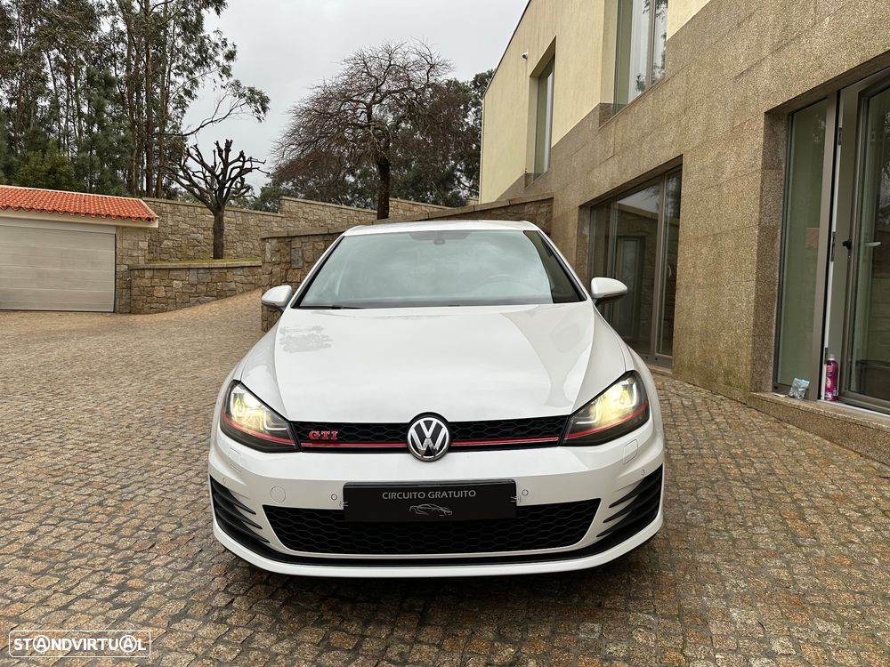 VW Golf 2.0 TSi GTi Performance - 3