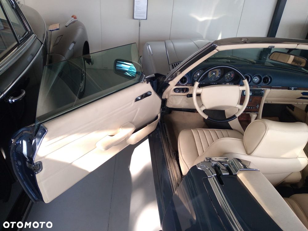 Mercedes-Benz SL - 19