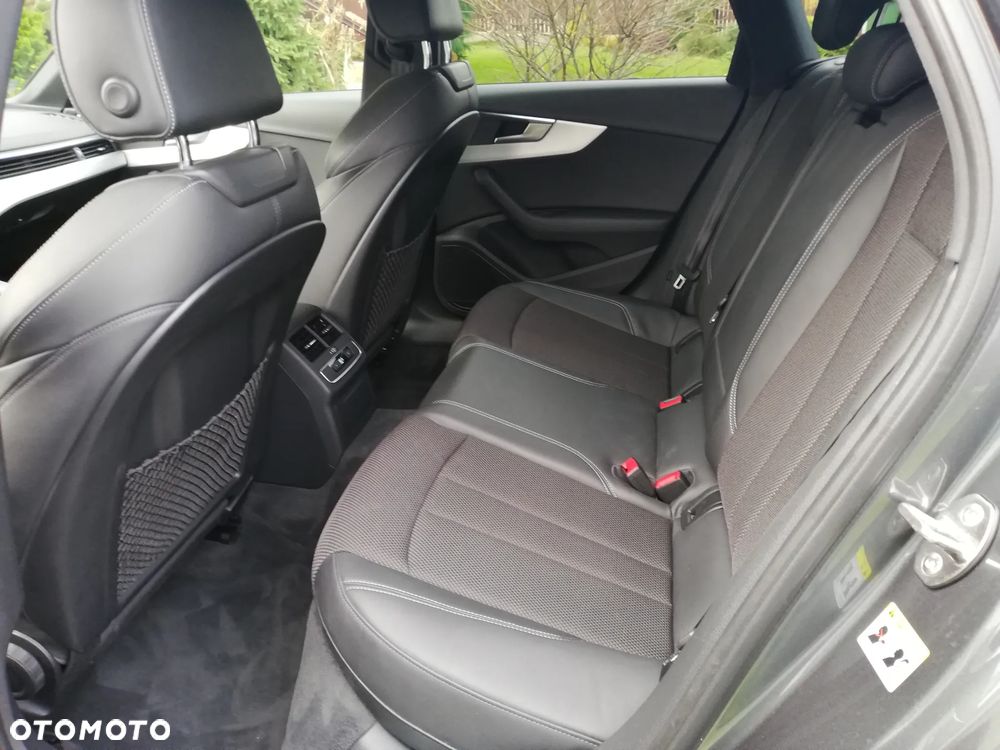 Audi A4 Avant 2.0 TDI Quattro S tronic - 5