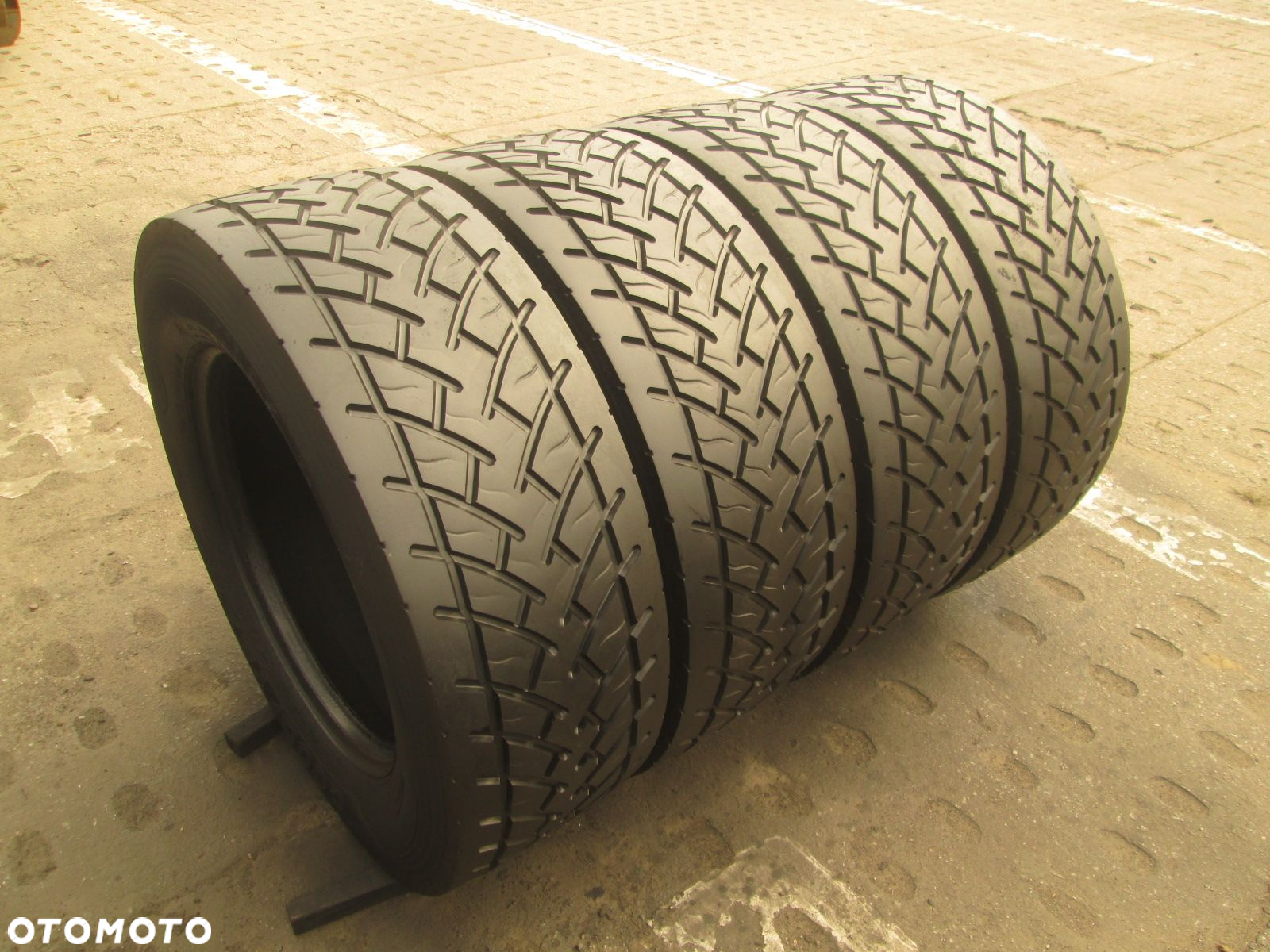 Opony ciężarowe 315/60R22.5 Goodyear KMAX D. Opony ciężarowe - 4