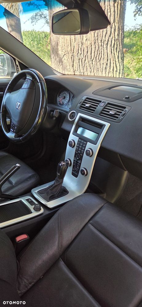 Volvo S40 D2 Summum - 25