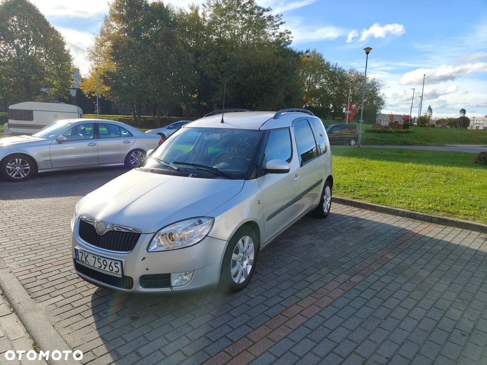 Skoda Roomster 2007 photo 2
