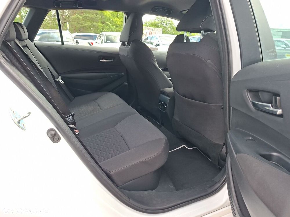 Toyota Corolla 1.8 Hybrid Comfort - 11