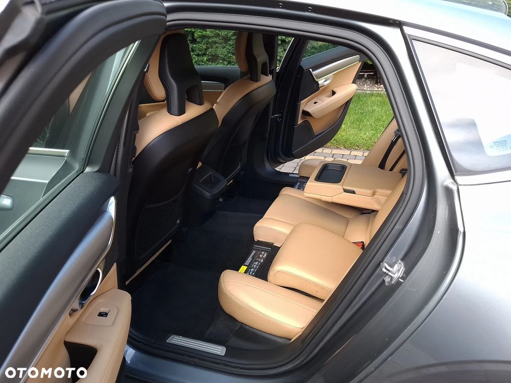 Volvo S90 D4 Momentum - 14