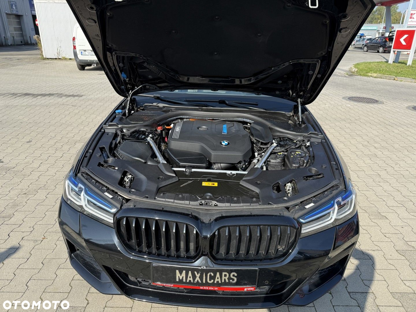 BMW Seria 5 530e M Sport sport - 34