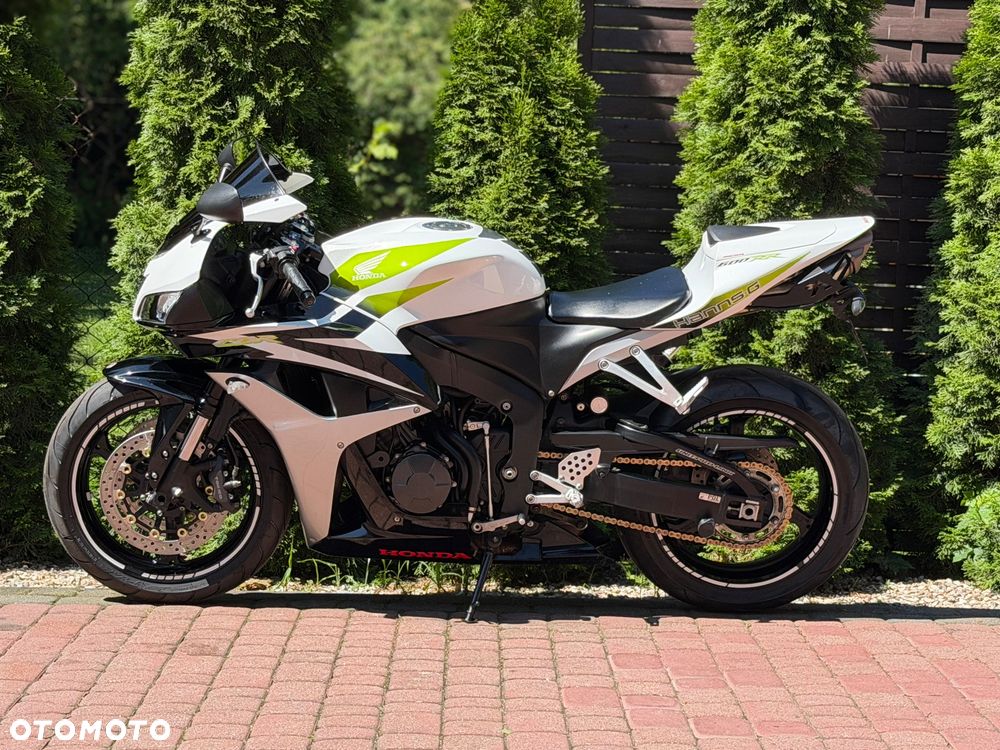 Honda CBR - 7