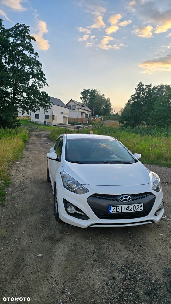 Hyundai I30 2013 photo 2