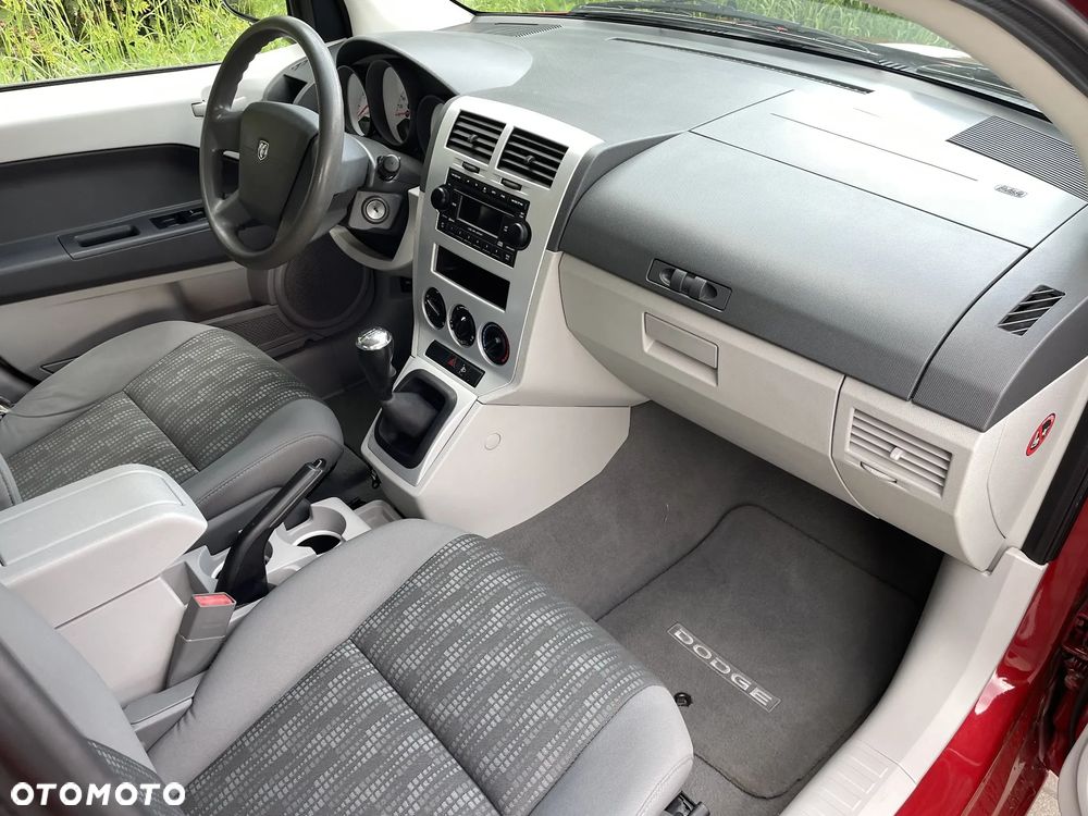 Dodge Caliber 1.8 SXT - 12