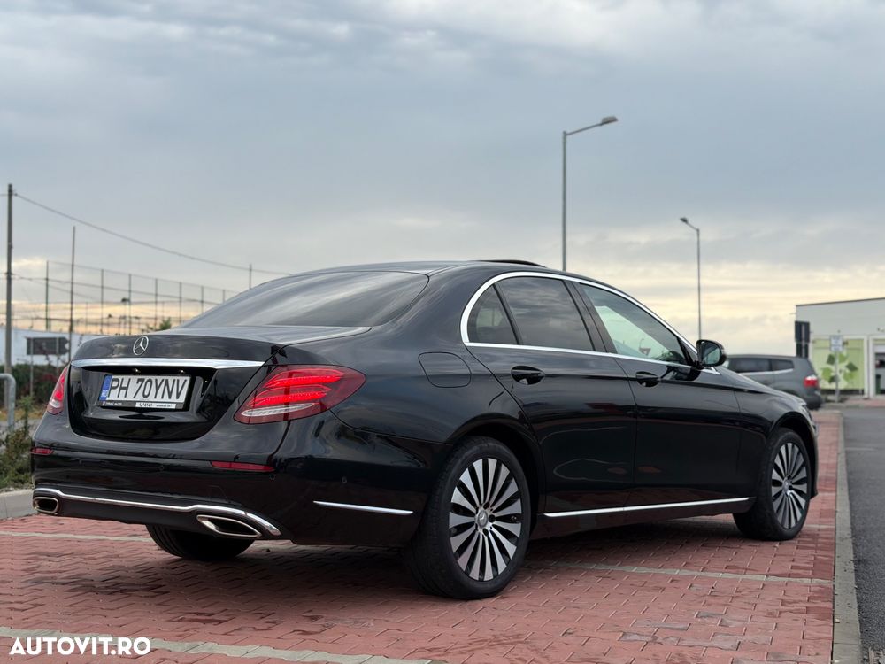 Mercedes-Benz E 200 Aut. - 3