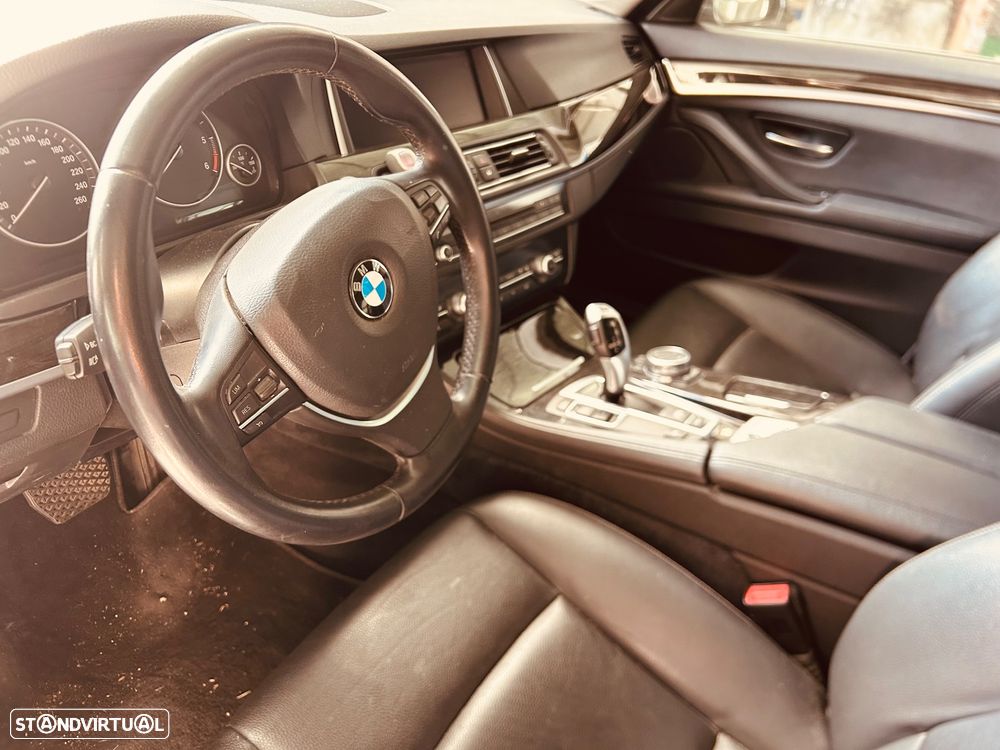 BMW 525 d Line Luxury Auto - 10