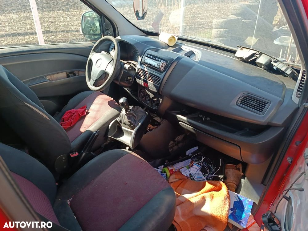 Dezmembrari Fiat Doblo Maxi 1.3MultiJet, an 2010 - 5