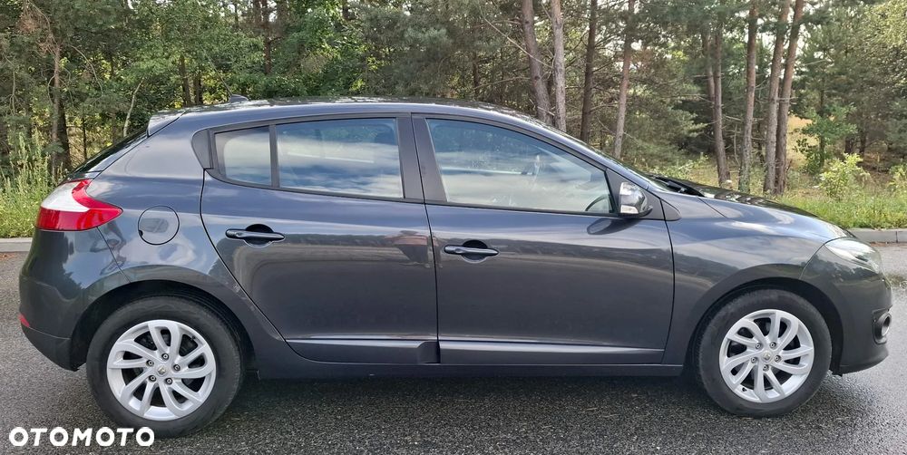 Renault Megane ENERGY dCi 110 Start & Stop Bose Edition - 3
