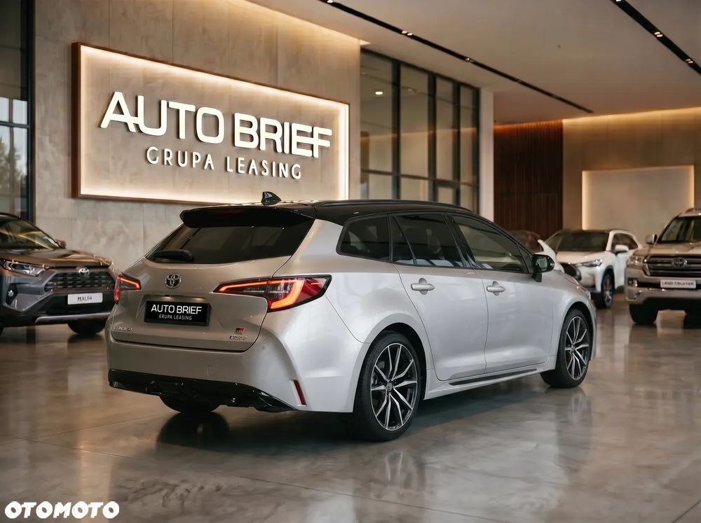 Toyota Corolla 2.0 Hybrid GR Sport - 8